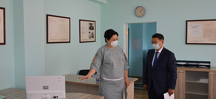 Руководитель архивного дела Казахстана в Архиве Президента РК  фото галереи 2
